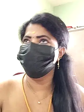 Snapshot of abinaya26 chatting on 06/05/26, 06:52 abinaya26 online show from 06/05/26, 06:52