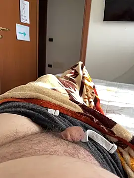 littletoy64 online show from 11/10/25, 09:08