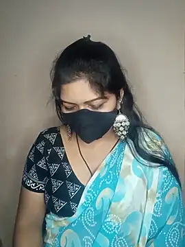 Snapshot of Bagi-Sexy chatting on 10/14/25, 10:43 Bagi-Sexy online show from 10/14/25, 10:43