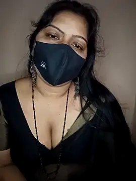 Snapshot of Bagi-Sexy chatting on 12/17/25, 09:43 Bagi-Sexy online show from 12/17/25, 09:43