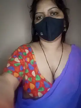 Snapshot of Bagi-Sexy chatting on 12/20/25, 11:01 Bagi-Sexy online show from 12/20/25, 11:01