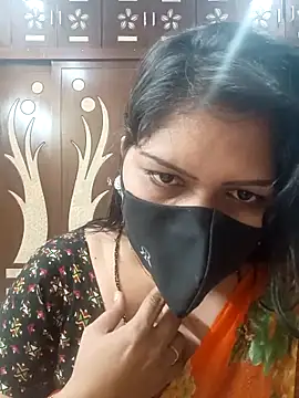 Snapshot of Bagi-Sexy chatting on 02/16/26, 09:11 Bagi-Sexy online show from 02/16/26, 09:11