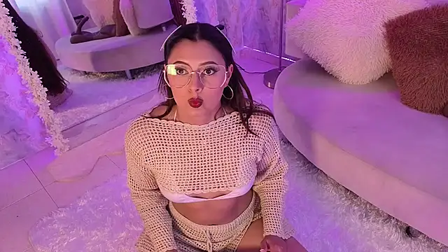 madisonjones- online show from 11/26/25, 07:04