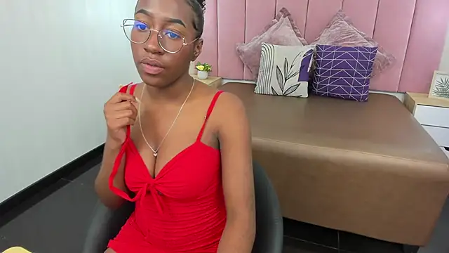 Qeen blackk online show from 03/06/25, 04:07