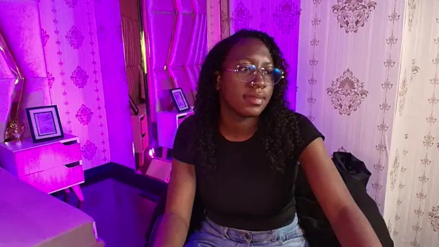 Qeen blackk online show from 09/16/25, 06:42