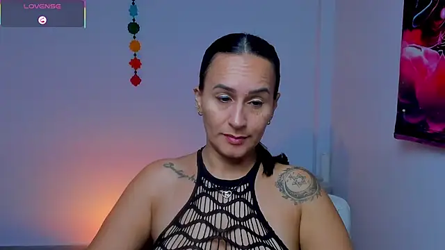 Snapshot of Sara_Charmy chatting on 05/08/26, 11:04 Sara Charmy online show from 05/08/26, 11:04