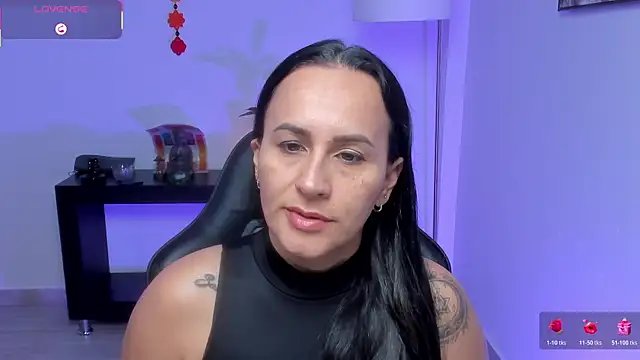 Snapshot of Sara_Charmy chatting on 06/27/26, 12:10 Sara Charmy online show from 06/27/26, 12:10