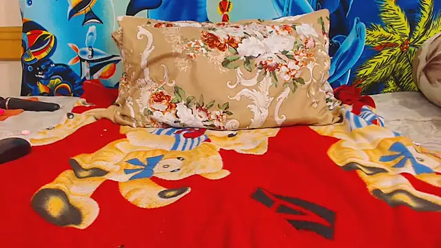 ChocolateClit online show from 09/14/25, 09:47