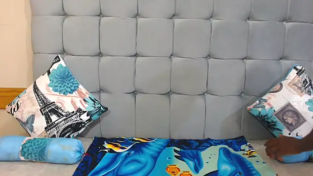 ChocolateClit online show from 11/13/25, 04:28