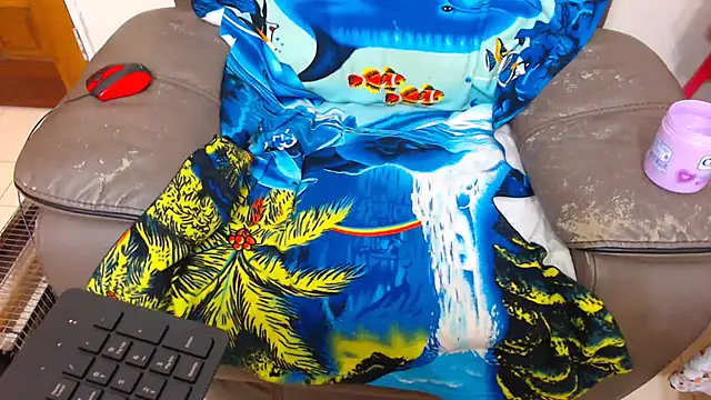 ChocolateClit online show from 11/23/25, 04:01