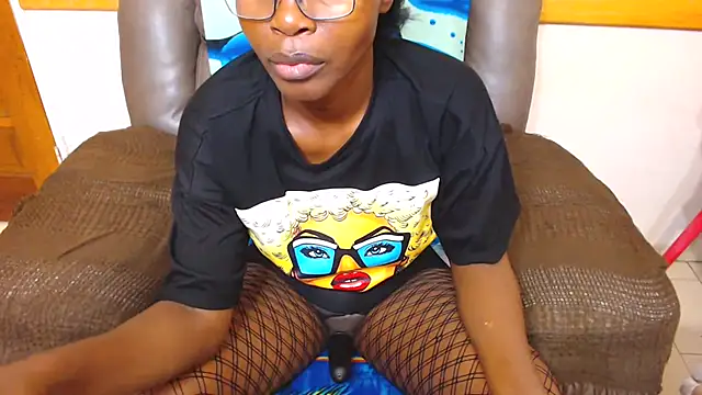 ChocolateClit online show from 11/29/25, 03:20