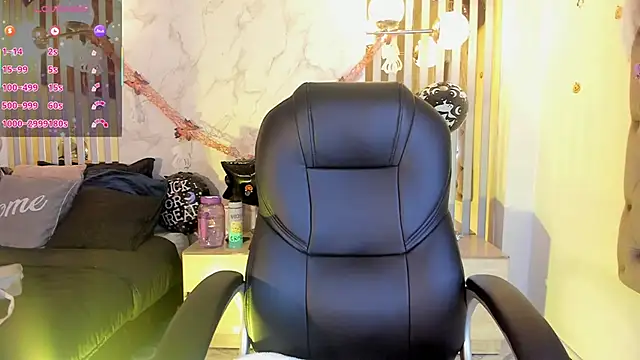 Oriana gh online show from 10/24/25, 03:36