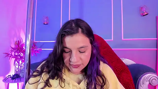 TaraTaylorr online show from 02/12/26, 03:12