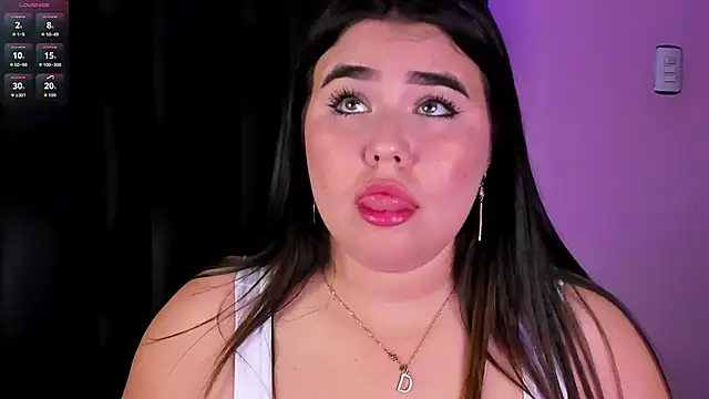 MadissonLee   online show from 10/28/25, 07:27