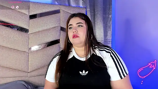 Snapshot of MadissonLee__ chatting on 03/06/26, 08:38 MadissonLee online show from 03/06/26, 08:38