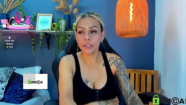 yessila parker online show from 11/29/25, 02:47