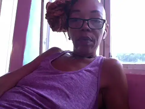 Ladyzee25 online show from 06/20/26, 07:16
