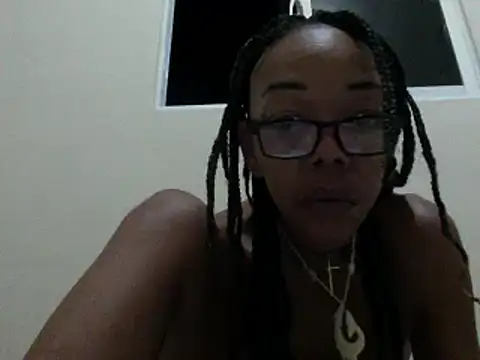 Ladyzee25 online show from 08/09/26, 04:06