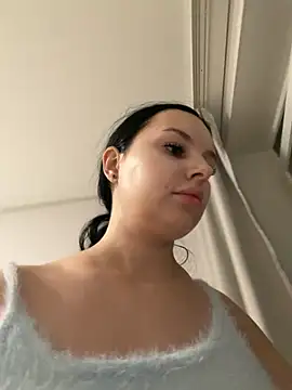 Miss Vic online show from 11/30/25, 12:42