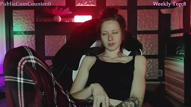 SweetSeraphine online show from 11/10/25, 06:34