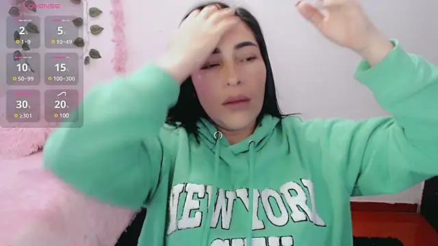 Snapshot of luna_lgomez_ chatting on 03/13/25, 11:19 luna lgomez  online show from 03/13/25, 11:19