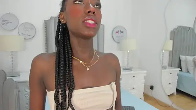 SamantaMarquez online show from 10/24/25, 08:27