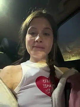 melicious  online show from 03/04/25, 08:02