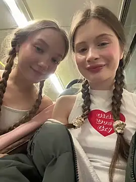 melicious  online show from 03/13/25, 04:56