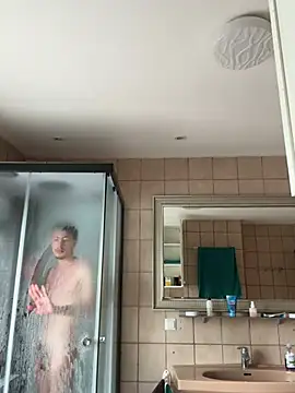 Snapshot of xy_monkeyBigCock chatting on 03/22/25, 09:56 xy monkeyBigCock online show from 03/22/25, 09:56