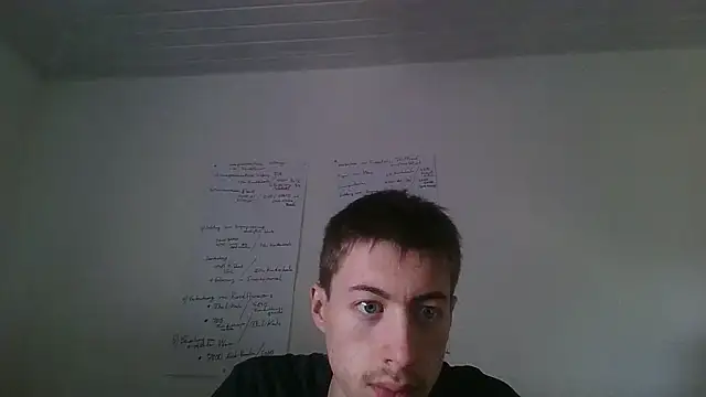 Snapshot of xy_monkeyBigCock chatting on 09/18/25, 09:55 xy monkeyBigCock online show from 09/18/25, 09:55