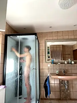 Snapshot of xy_monkeyBigCock chatting on 10/28/25, 11:25 xy monkeyBigCock online show from 10/28/25, 11:25