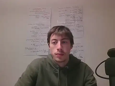 Snapshot of xy_monkeyBigCock chatting on 12/13/25, 07:53 xy monkeyBigCock online show from 12/13/25, 07:53