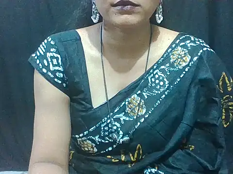 Snapshot of sugandha_bhabhi chatting on 04/02/26, 04:37 sugandha bhabhi online show from 04/02/26, 04:37