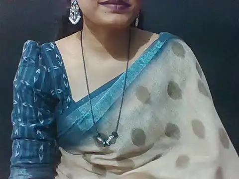 Snapshot of sugandha_bhabhi chatting on 04/13/26, 05:07 sugandha bhabhi online show from 04/13/26, 05:07
