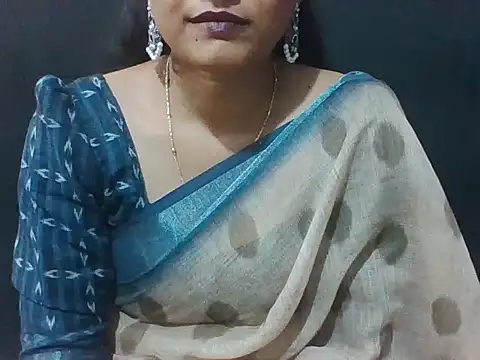 Snapshot of sugandha_bhabhi chatting on 05/21/26, 05:42 sugandha bhabhi online show from 05/21/26, 05:42