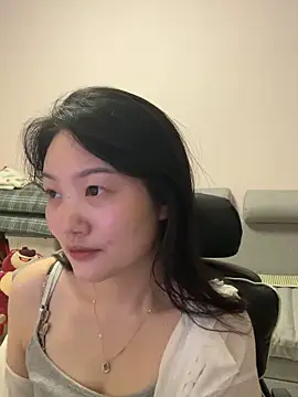 Snapshot of pangtouyubb chatting on 06/27/26, 11:26 pangtouyubb online show from 06/27/26, 11:26
