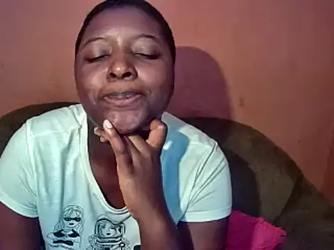 sexyhips2001 online show from 03/08/25, 03:24