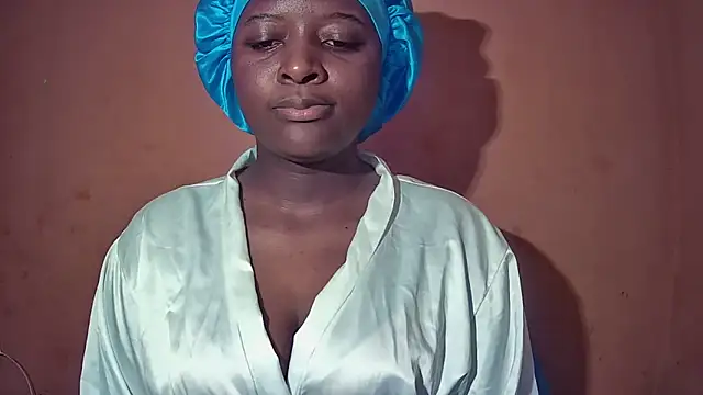 sexyhips2001 online show from 09/24/25, 05:38