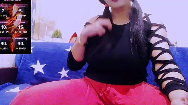 Alina eve online show from 11/17/25, 05:30