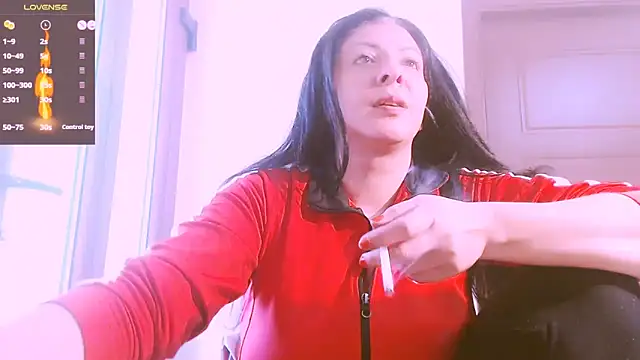 Alina eve online show from 04/24/26, 08:39