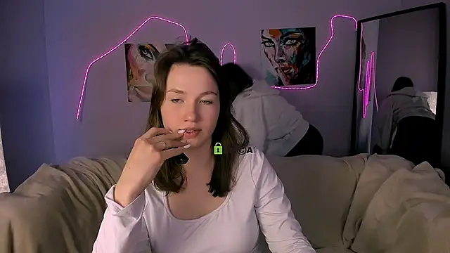 Snapshot of helli_belli chatting on 02/06/26, 08:56 helli belli online show from 02/06/26, 08:56