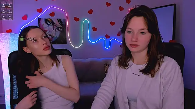 Snapshot of helli_belli chatting on 02/25/26, 12:20 helli belli online show from 02/25/26, 12:20