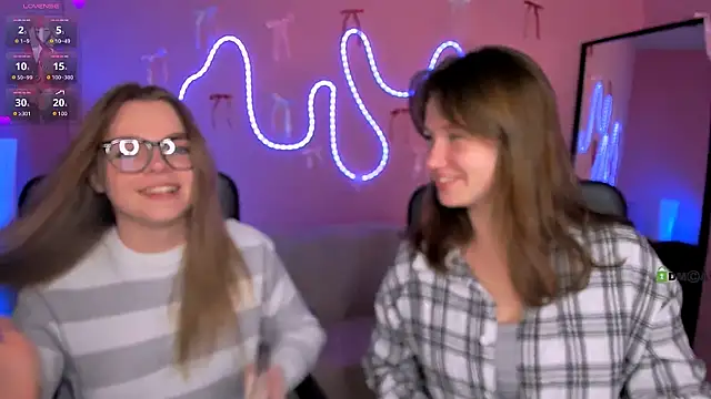 Snapshot of helli_belli chatting on 03/06/26, 08:27 helli belli online show from 03/06/26, 08:27