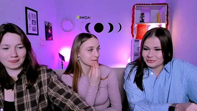 Snapshot of helli_belli chatting on 03/16/26, 08:35 helli belli online show from 03/16/26, 08:35