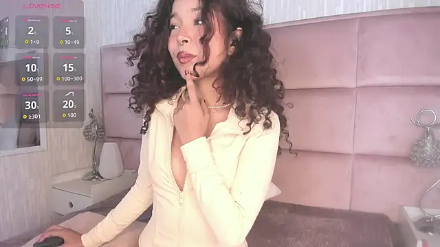 Marianna Ray  online show from 09/30/25, 08:25