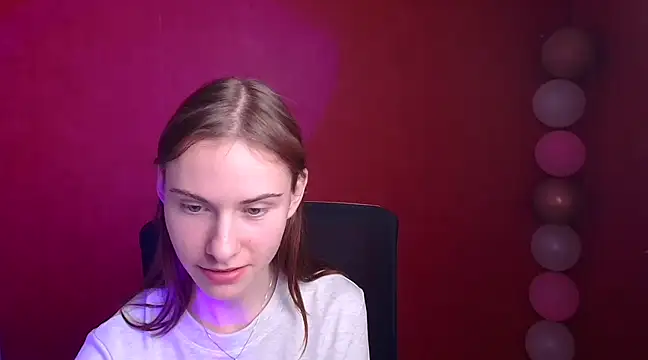 Fiona Night online show from 03/05/25, 03:18