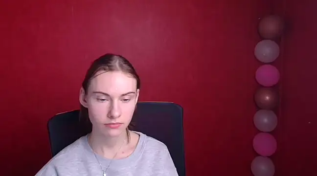 Fiona Night online show from 03/06/25, 03:35