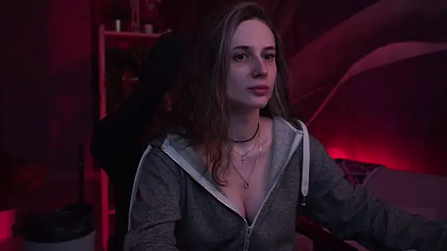 OliviaMcClean online show from 11/22/25, 05:39