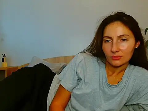 Snapshot of Irina9793 chatting on 10/08/25, 09:18 Irina9793 online show from 10/08/25, 09:18
