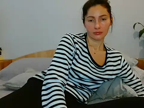 Snapshot of Irina9793 chatting on 02/18/26, 10:00 Irina9793 online show from 02/18/26, 10:00
